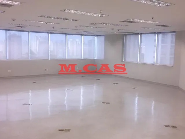 Sala à venda, no bairro Quarta Parada em São Paulo