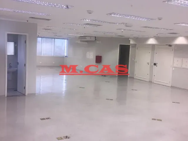 Sala à venda, no bairro Quarta Parada em São Paulo