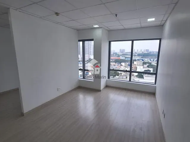 Sala para alugar, no bairro Centro em Osasco