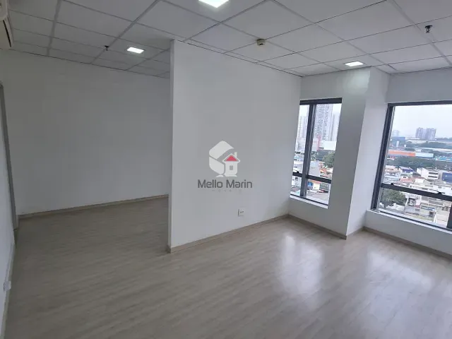 Sala para alugar, no bairro Centro em Osasco