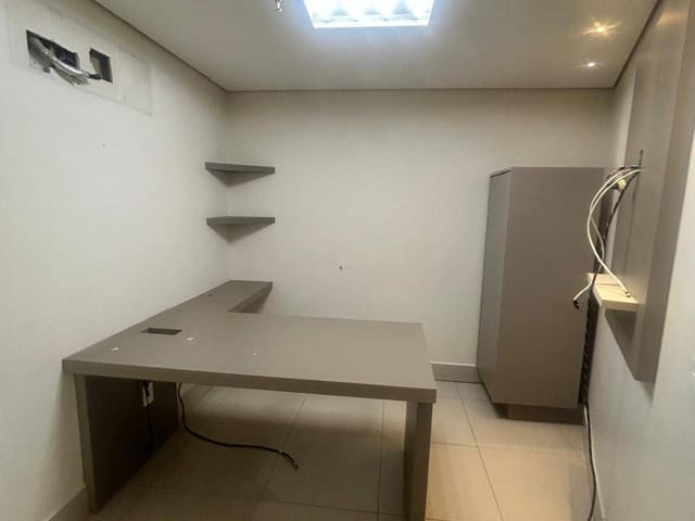 Sala para alugar, no bairro Alto da Glória em Goiânia