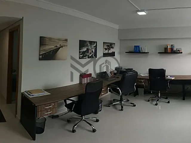 Sala com 33m², à venda, no bairro bandeirantes  em Cuiabá
