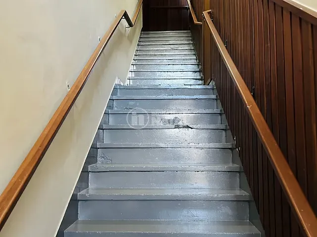 Sala com 300m², para alugar, no bairro Vila Ipiranga em Londrina