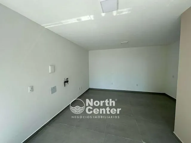 Sala para alugar, no bairro Costeira em Balneário Barra do Sul