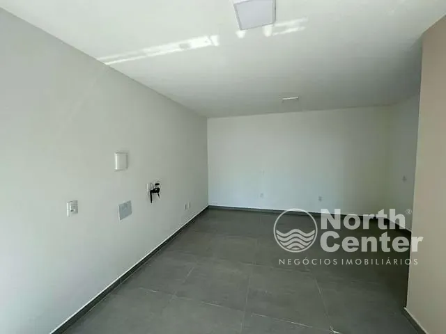 Sala para alugar, no bairro Costeira em Balneário Barra do Sul