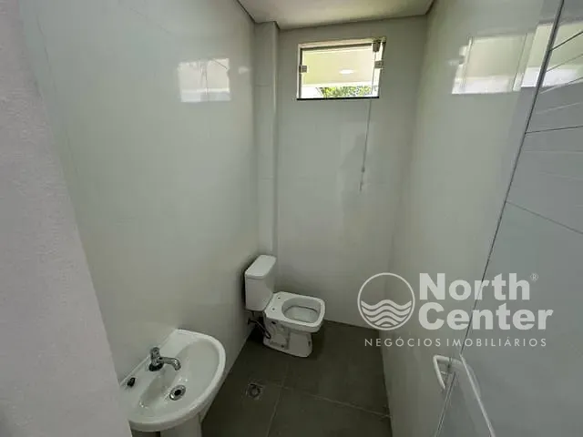 Sala para alugar, no bairro Costeira em Balneário Barra do Sul