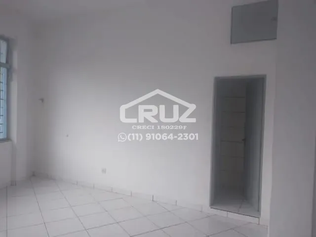 Sala para alugar, no bairro Laranjeiras em Caieiras