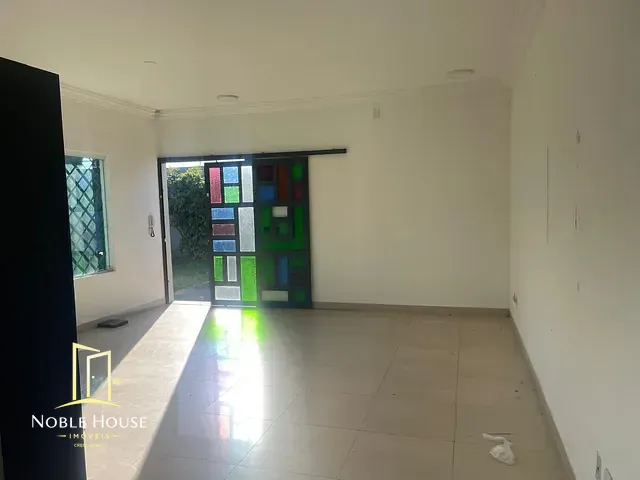 Sala com 300m², para alugar, no bairro Capela em Vinhedo