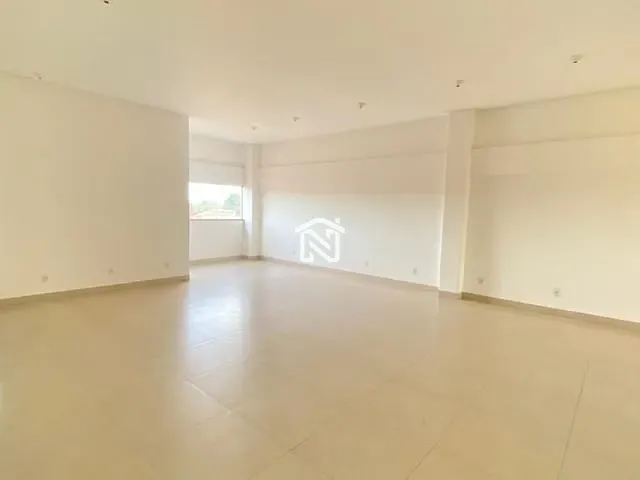 Sala para alugar, no bairro Setor Pouso Alegre em Paraíso do Tocantins