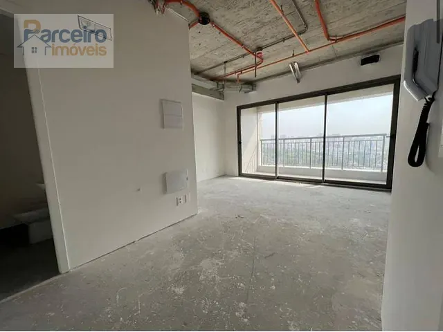 Sala com 40m², à venda, no bairro Cidade Mãe do Céu em São Paulo