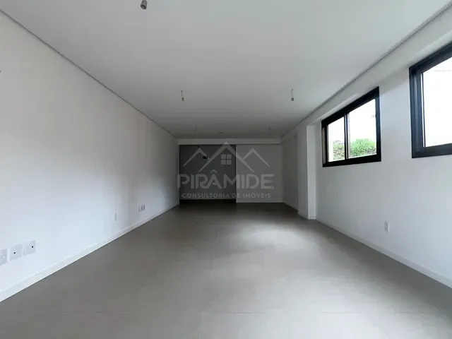 Sala com 56m², à venda, no bairro Centro em Poços de Caldas