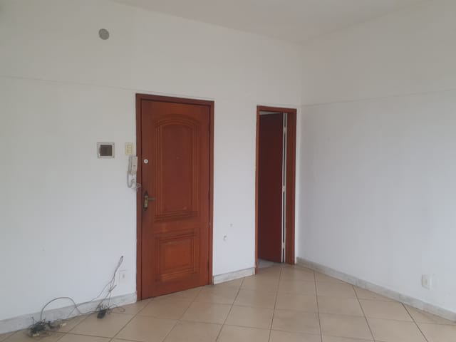 Sala com 36m², para alugar, no bairro Campo Grande em Rio de Janeiro