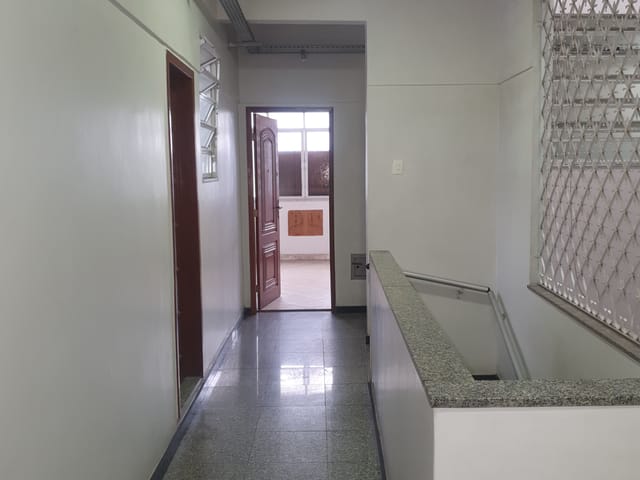 Sala com 36m², para alugar, no bairro Campo Grande em Rio de Janeiro
