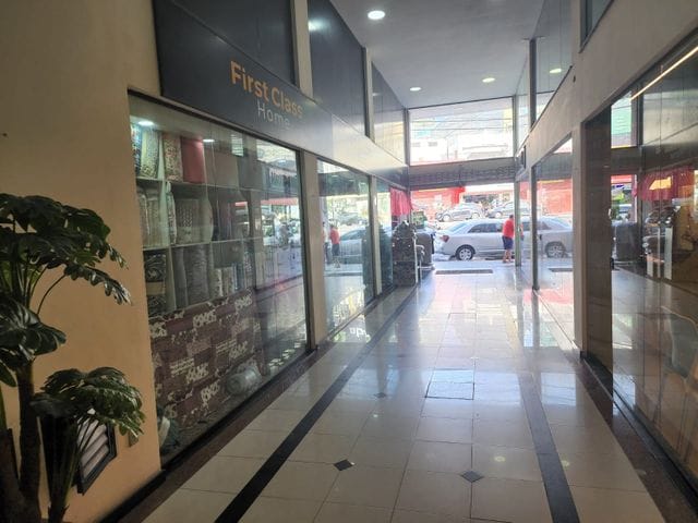 Sala com 45m², à venda ou para alugar, no bairro Centro em Cabo Frio