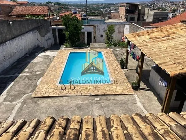Casa com 360m² 4 quartos e 3 banheiros, à venda, no bairro Parque Xangri-La em Contagem