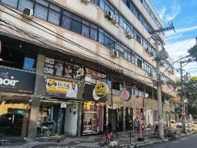 Sala à venda, no bairro Passagem em Cabo Frio