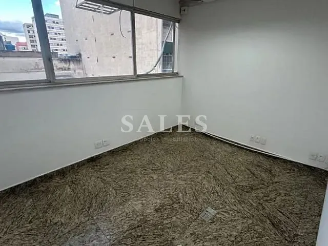 Sala com 296m², à venda, no bairro Centro em Juiz de Fora