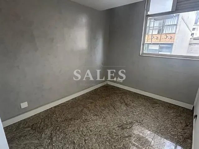 Sala com 296m², à venda, no bairro Centro em Juiz de Fora
