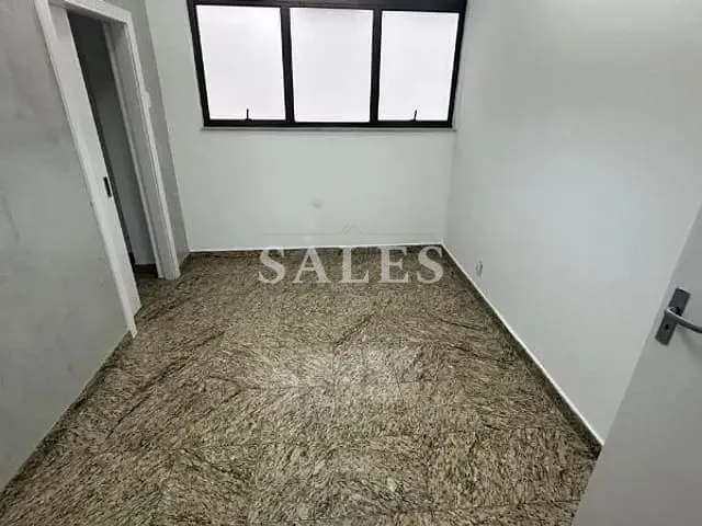 Sala com 296m², à venda, no bairro Centro em Juiz de Fora