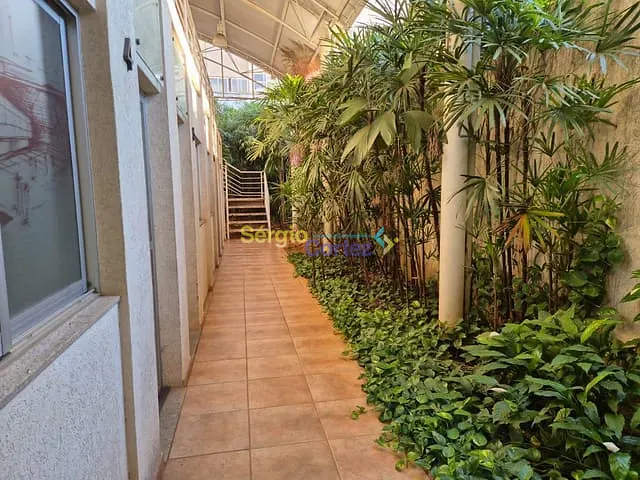 Sala para alugar, no bairro Centro em Londrina