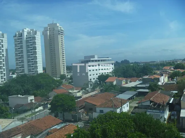 Sala com 69m², à venda, no bairro Parque Senhor do Bonfim em Taubaté