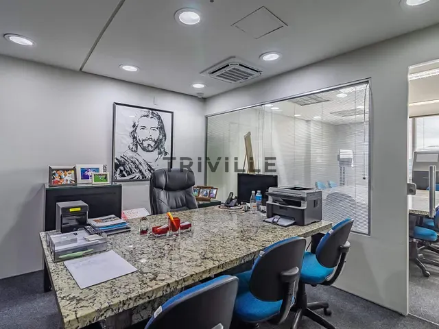 Sala para alugar, no bairro Alphaville Centro Industrial e Empresarial/Alphaville. em Barueri