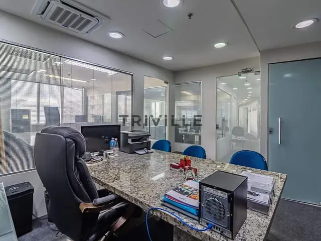 Sala para alugar, no bairro Alphaville Centro Industrial e Empresarial/Alphaville. em Barueri