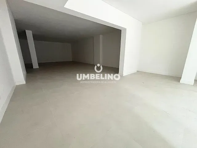 Sala para alugar, no bairro meia praia em Itapema