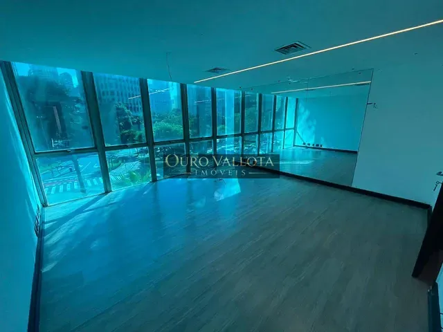 Sala com 86m², para alugar, no bairro Jardim Paulistano em São Paulo