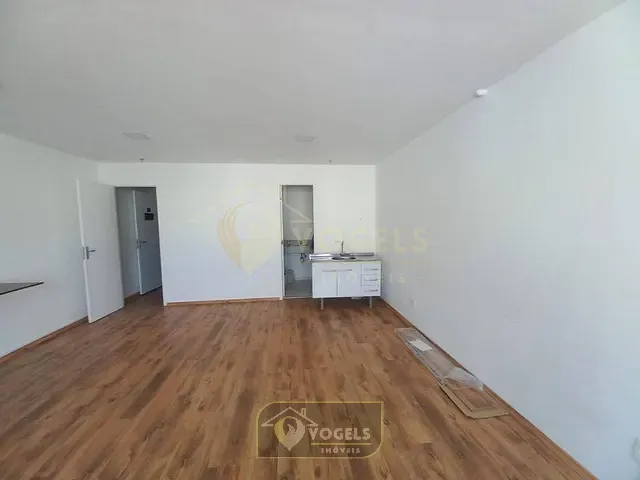 Sala com 40m², à venda ou para alugar, no bairro Centro em Campinas