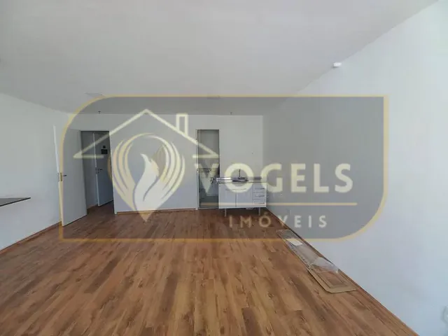 Sala com 40m², à venda ou para alugar, no bairro Centro em Campinas