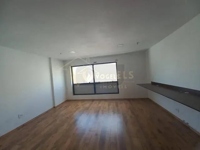 Sala com 40m², à venda ou para alugar, no bairro Centro em Campinas