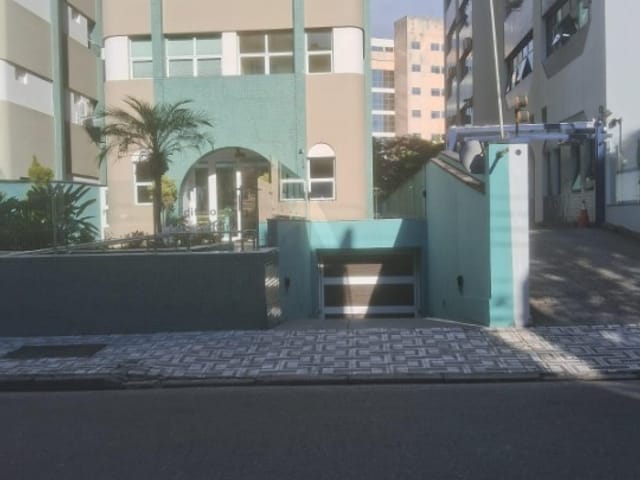 Sala à venda, no bairro Vila Guiomar em Santo André