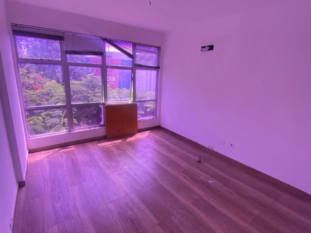 Sala com 27m², para alugar, no bairro Tijuca em Rio de Janeiro
