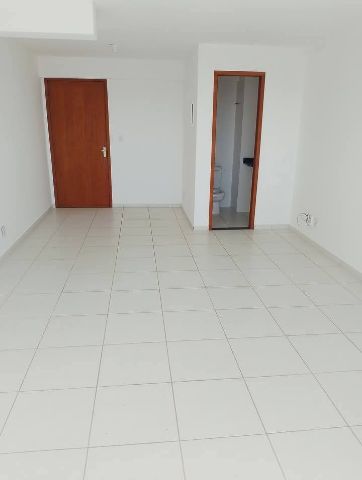 Sala à venda, no bairro Extensão Novo Rio das Ostras em Rio das Ostras