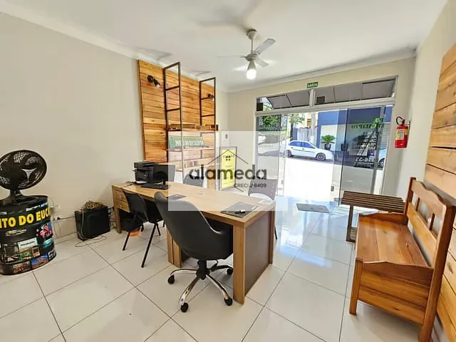 Sala para alugar, no bairro CENTRO em Jacarezinho