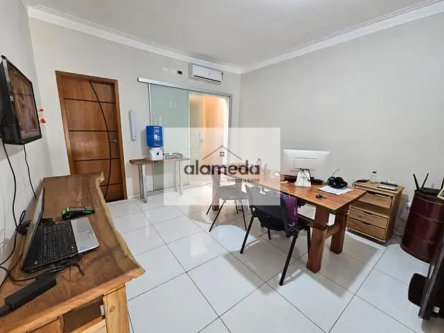 Sala para alugar, no bairro CENTRO em Jacarezinho
