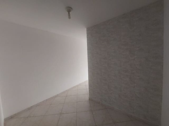 Foto do Sala - EDIFICIO FLORIDA CENTER - SRIA QI 31 BL A GUARA 2 SALA COMERCIAL | ILUMINADA | COM VARANDA | LAYOUT VERSÁTIL | ALPHA BRASILIA A IMÓVEIS LTDA.