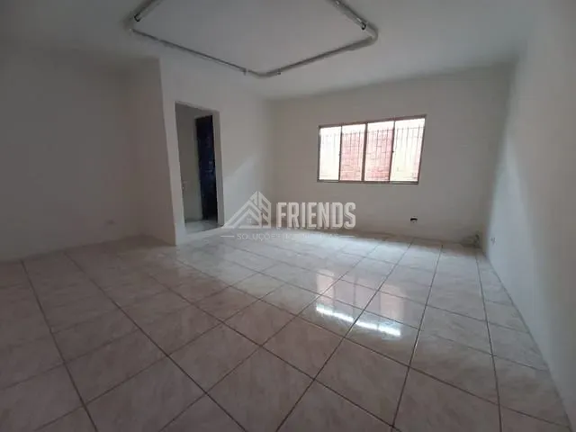 Sala com 24m², para alugar, no bairro Vila Carrão em São Paulo