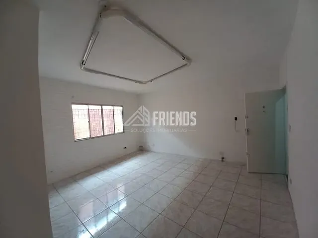 Sala com 24m², para alugar, no bairro Vila Carrão em São Paulo