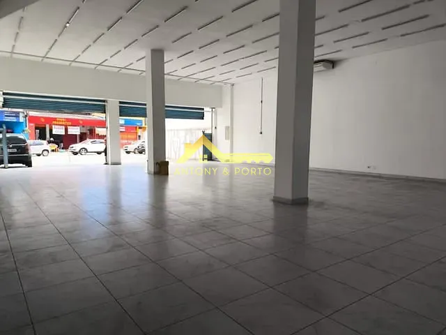 Sala com 330m², para alugar, no bairro Jardim Eugênia em Guarulhos