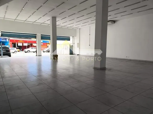Sala com 330m², para alugar, no bairro Jardim Eugênia em Guarulhos
