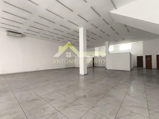 Sala com 330m², para alugar, no bairro Jardim Eugênia em Guarulhos