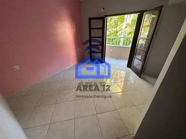 Sala com 150m², para alugar, no bairro Centro em Caraguatatuba