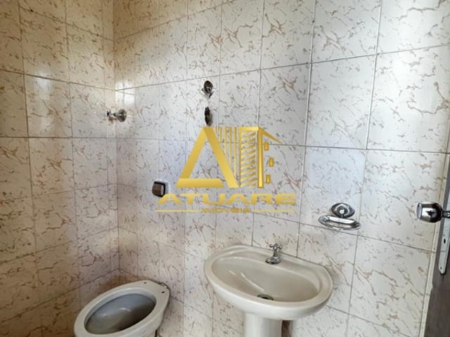 Sala com 25m², para alugar, no bairro Centro em Pouso Alegre