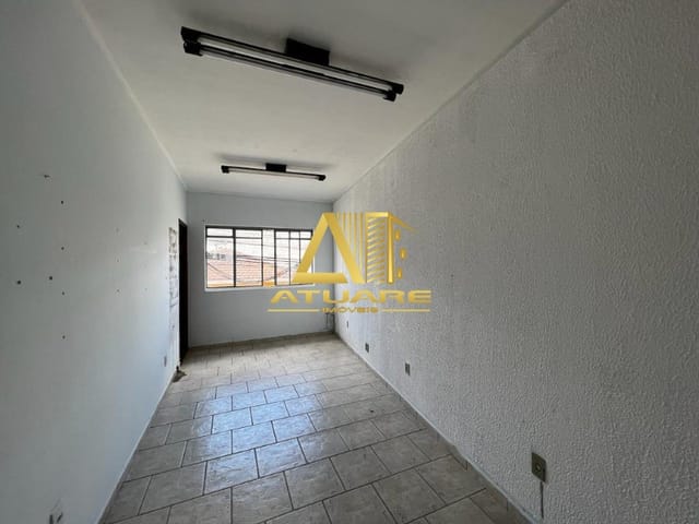 Sala com 25m², para alugar, no bairro Centro em Pouso Alegre
