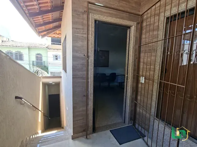 Sala para alugar, no bairro Barra em Muriaé