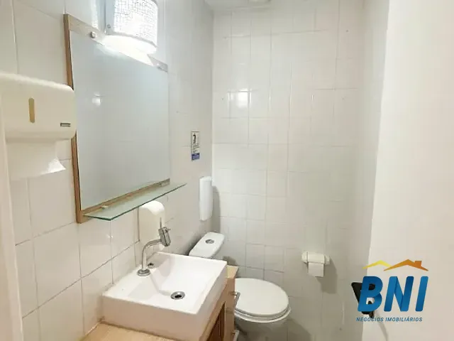 Sala à venda, no bairro Barra da Tijuca em Rio de Janeiro
