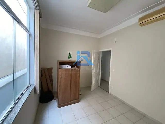 Sala com 20m², para alugar, no bairro Centro em Itatiba