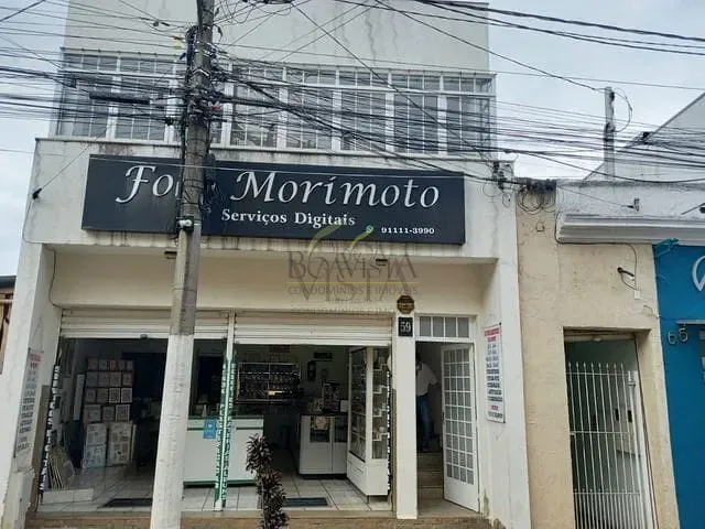 Sala com 306m², para alugar, no bairro Centro em Piracaia